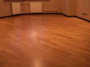 Специалист по укладке навпольных покрытий.